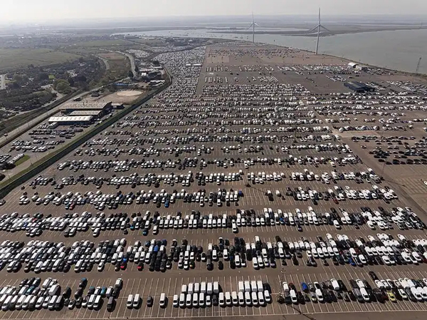 特朗普：正考慮免除汽車零部件關(guān)稅